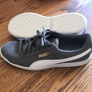 Brand new gray suede Puma shoes